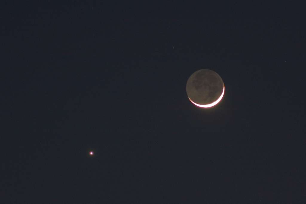 Conjunction Moon-Venus in 2007: 14 KB; click on the image to enlarge