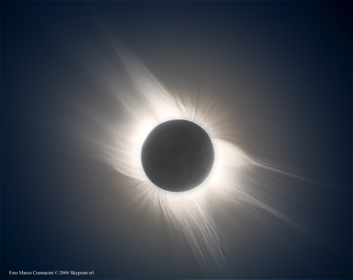 Solar Eclipse taken by Marco Cosmacini: 198 KB