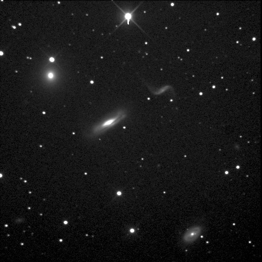 Immagine 1-Gruppo di galassie HICKSON 44: 79 KB
