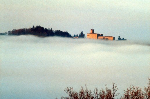 Tabiano Castel is in the fog: 32 KB