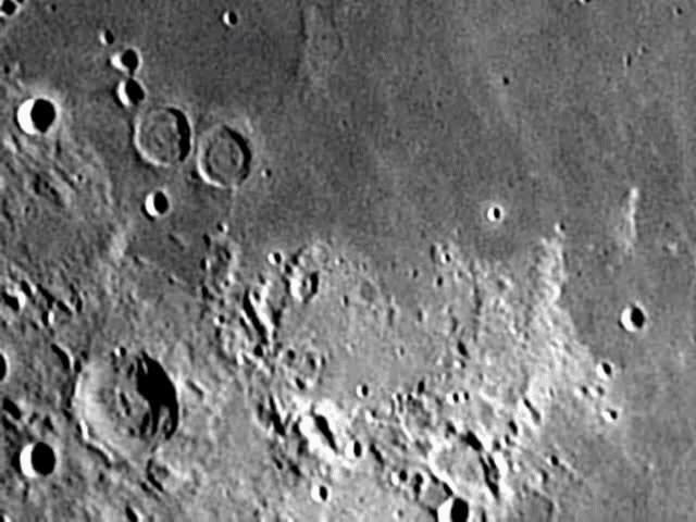 Sito allunaggio Apollo 11; animazione nomenclatura crateri: 332 KB